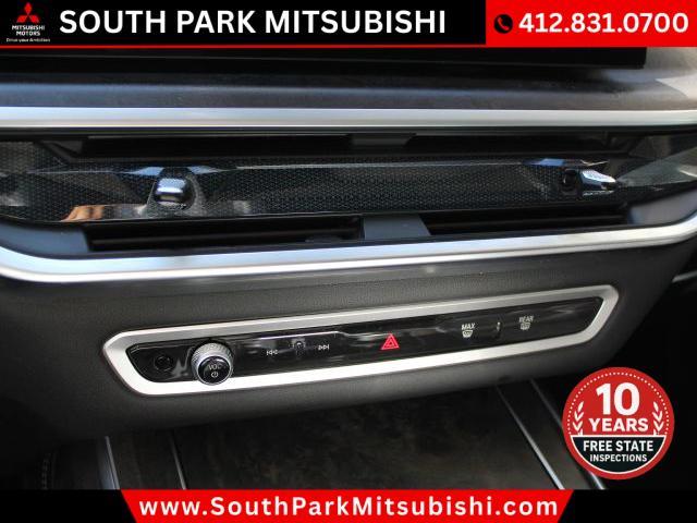 Photo of 2023 Black BMW X7