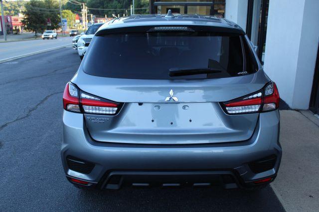 Photo of 2025 Gray Mitsubishi Outlander Sport