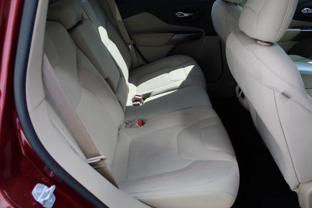 Photo of 2020 Red Jeep Cherokee