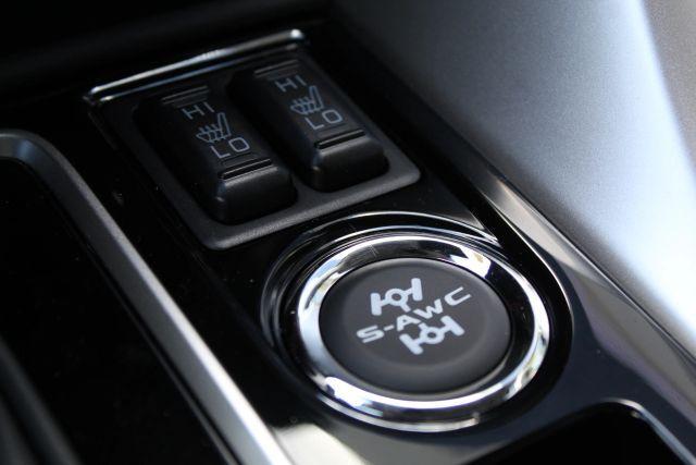 Photo of 2025 Silver Mitsubishi Eclipse Cross
