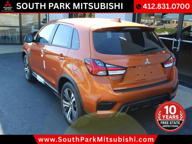 Photo of 2025 Orange Mitsubishi Outlander Sport