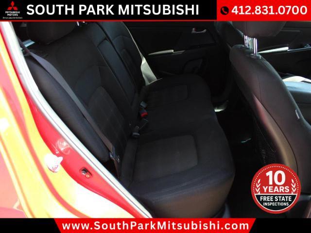 Photo of 2012 Red Kia Sportage