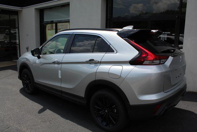 Photo of 2025 Silver Mitsubishi Eclipse Cross