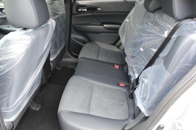 Photo of 2025 Silver Mitsubishi Eclipse Cross
