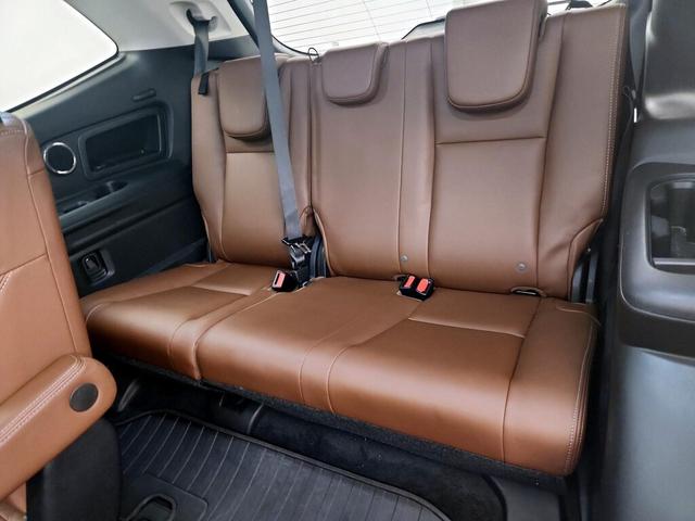 Photo of 2020 White Subaru Ascent