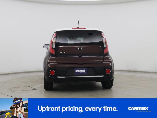 Photo of 2017 Burgundy Kia Soul
