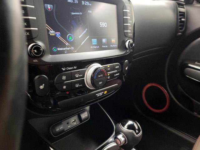 Photo of 2017 Burgundy Kia Soul