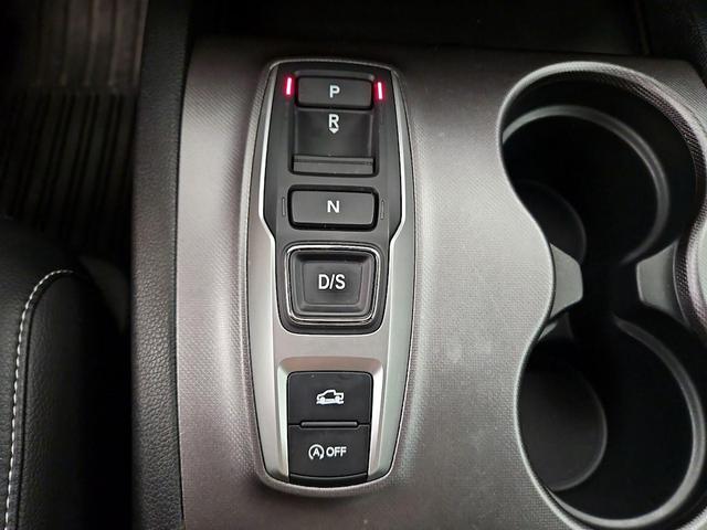 Photo of 2021 Gray Honda Ridgeline