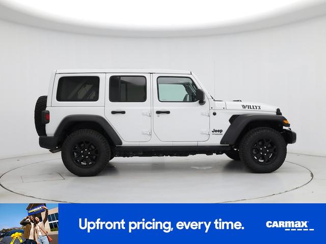 Photo of 2021 White Jeep Wrangler
