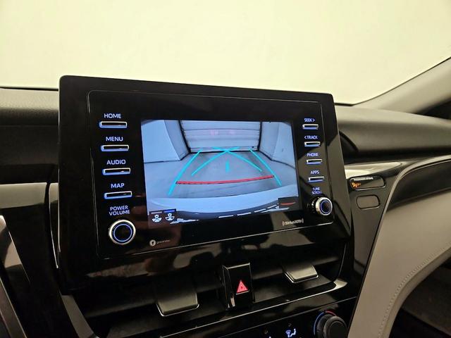 Photo of 2021 White Toyota Camry