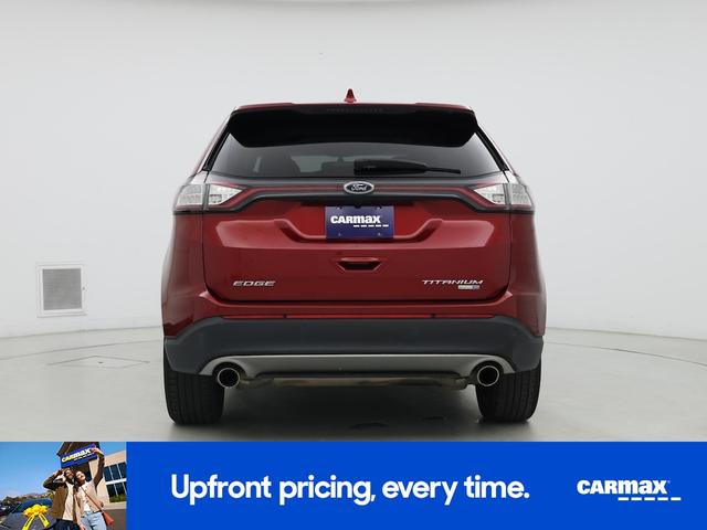 Photo of 2017 Red Ford Edge