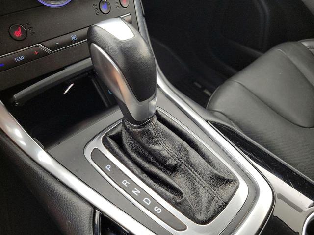 Photo of 2017 Red Ford Edge