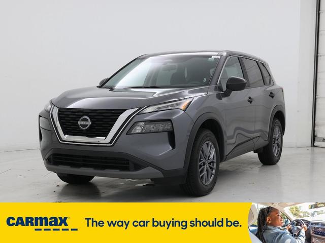 Photo of 2023 Gray Nissan Rogue