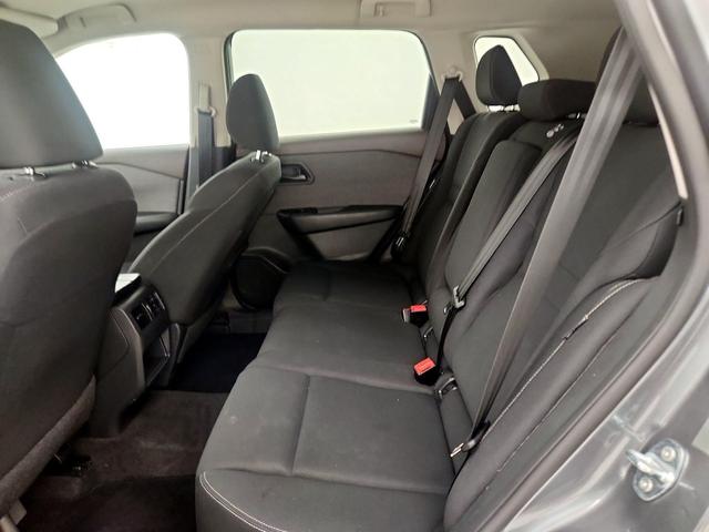 Photo of 2023 Gray Nissan Rogue