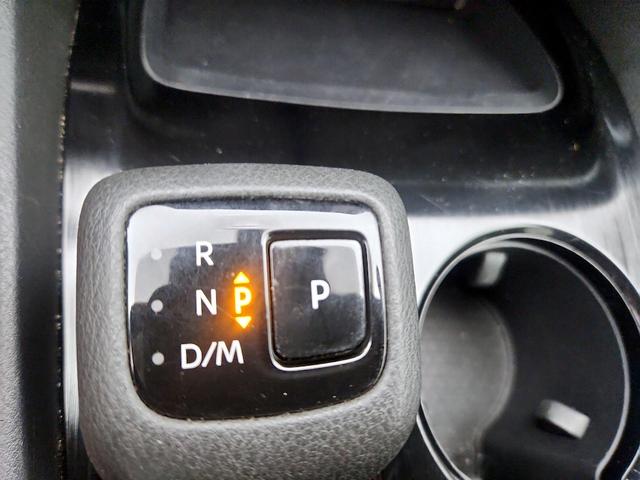 Photo of 2023 Gray Nissan Rogue