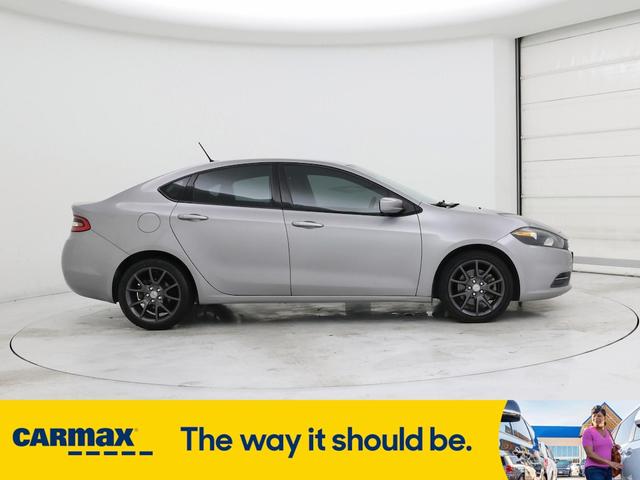 Photo of 2016 Silver Dodge Dart