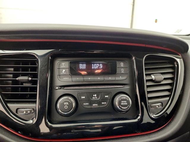 Photo of 2016 Silver Dodge Dart