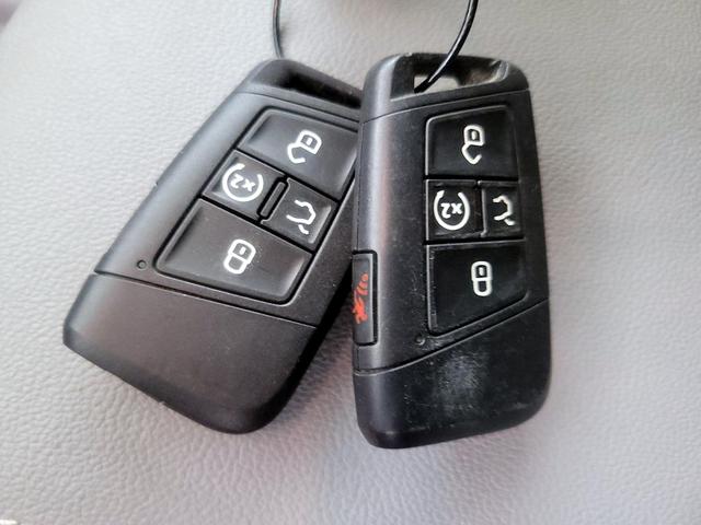 Photo of 2022 White Volkswagen Taos