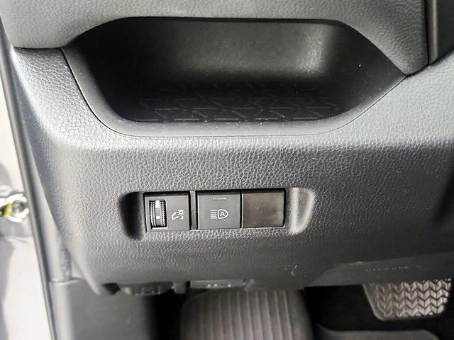 Photo of 2022 Gray Toyota RAV4