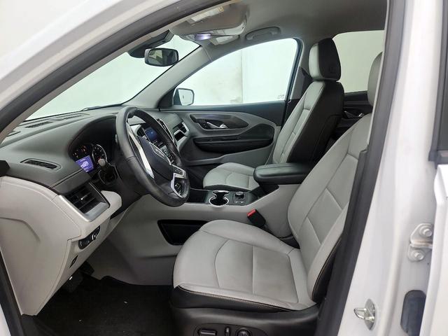 Photo of 2020 White GMC Terrain