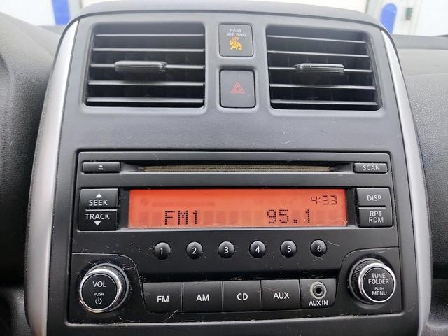 Photo of 2014 Gray Nissan Versa Note