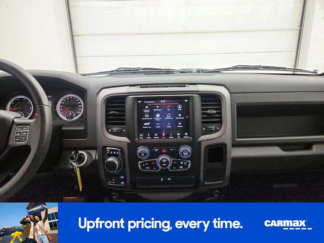 Photo of 2019 Black RAM 1500 Classic
