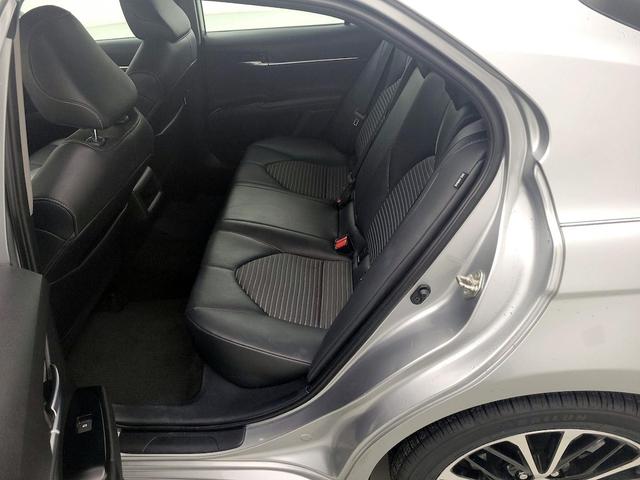 Photo of 2020 Silver Toyota Camry