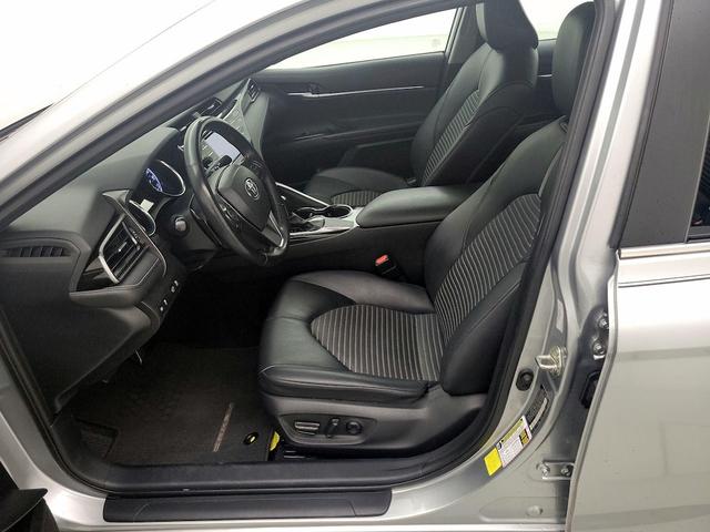 Photo of 2020 Silver Toyota Camry