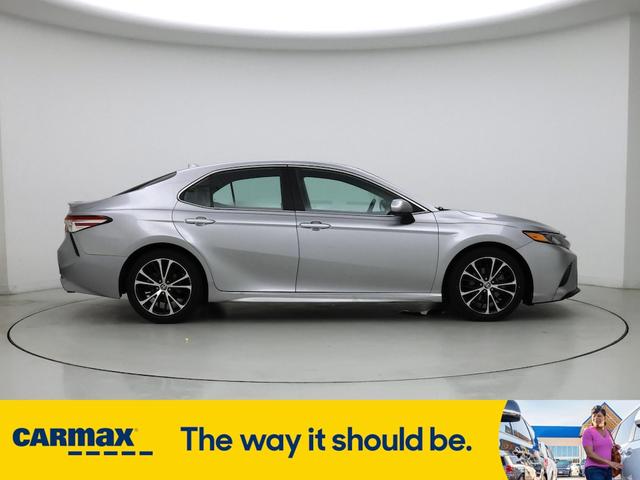 Photo of 2020 Silver Toyota Camry