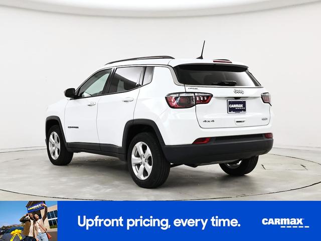 Photo of 2022 White Jeep Compass