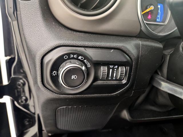Photo of 2020 Black Jeep Wrangler