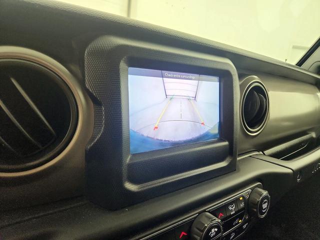 Photo of 2020 Black Jeep Wrangler