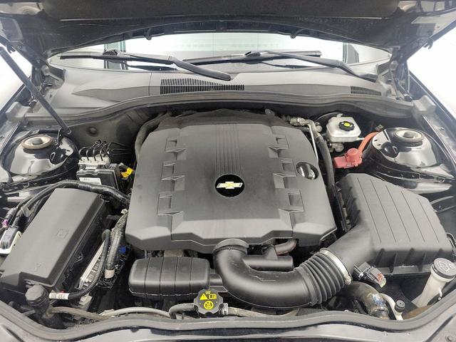 Photo of 2014 Black Chevrolet Camaro