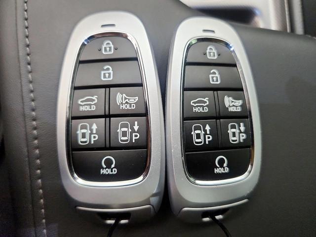Photo of 2022 Black Hyundai SONATA