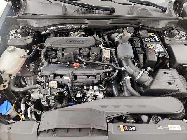 Photo of 2022 Black Hyundai SONATA