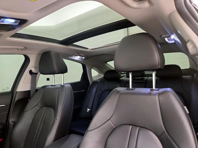 Photo of 2022 Black Hyundai SONATA