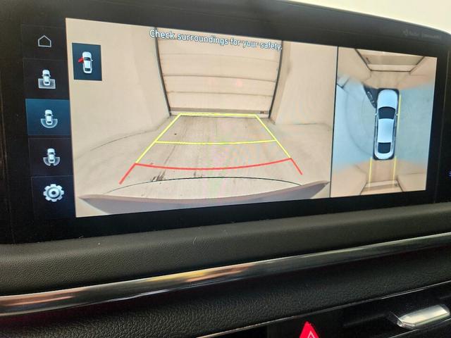 Photo of 2022 Black Hyundai SONATA