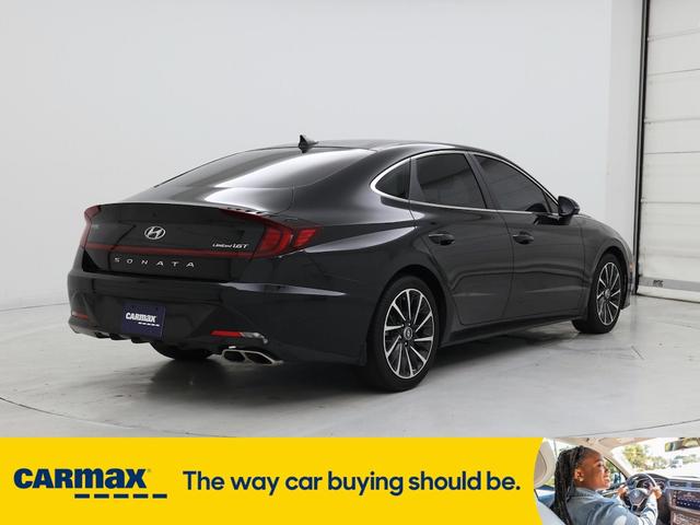 Photo of 2022 Black Hyundai SONATA