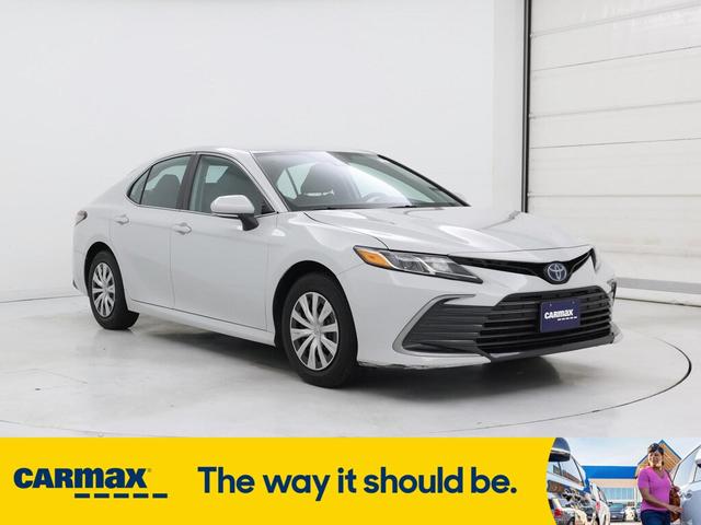 2022 Toyota Camry Hybrid