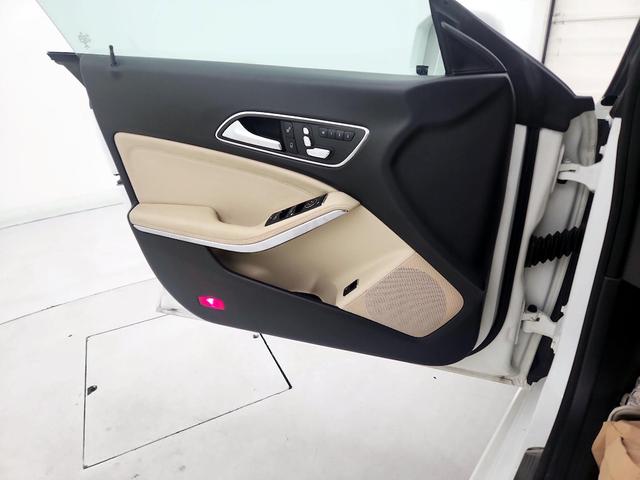 Photo of 2019 White Mercedes-Benz CLA 250