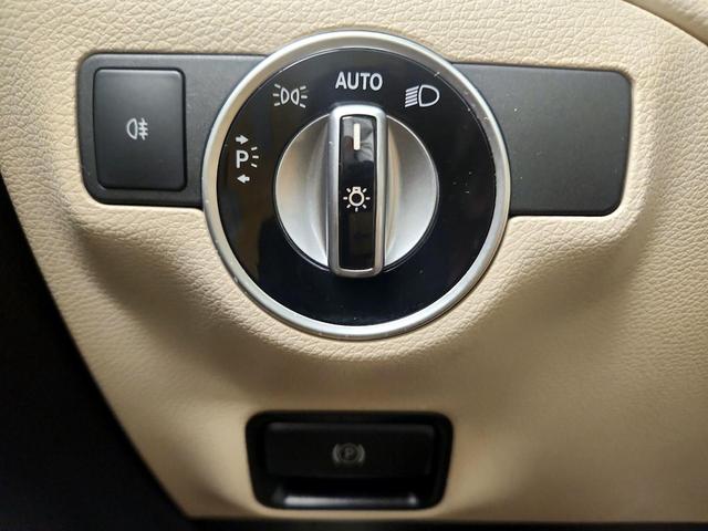Photo of 2019 White Mercedes-Benz CLA 250