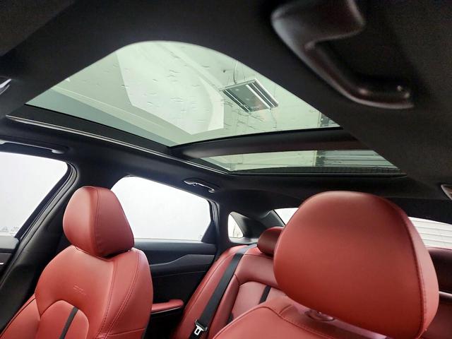Photo of 2023 Black Kia K5