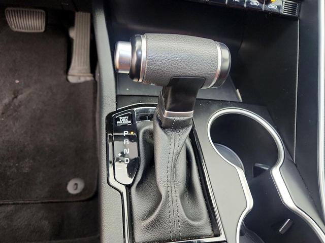 Photo of 2023 Black Kia K5