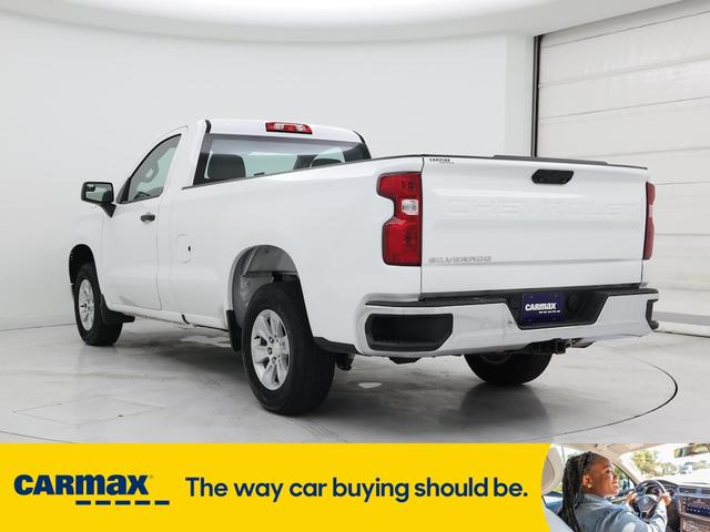 Photo of 2022 White Chevrolet Silverado 1500