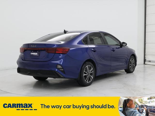 Photo of 2022 Blue Kia Forte