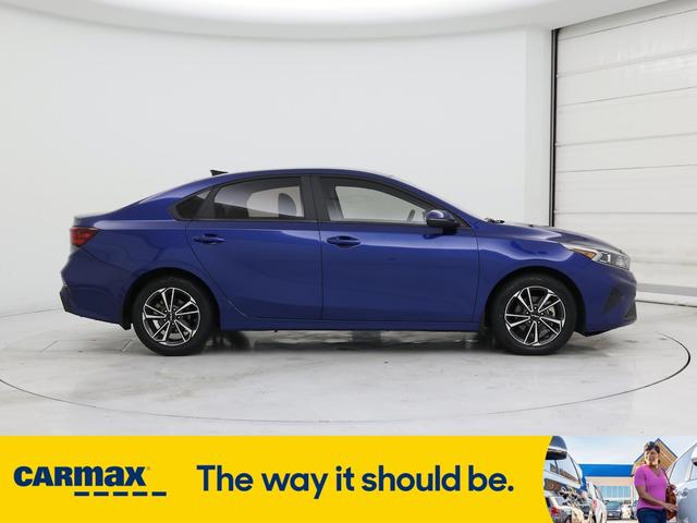 Photo of 2022 Blue Kia Forte