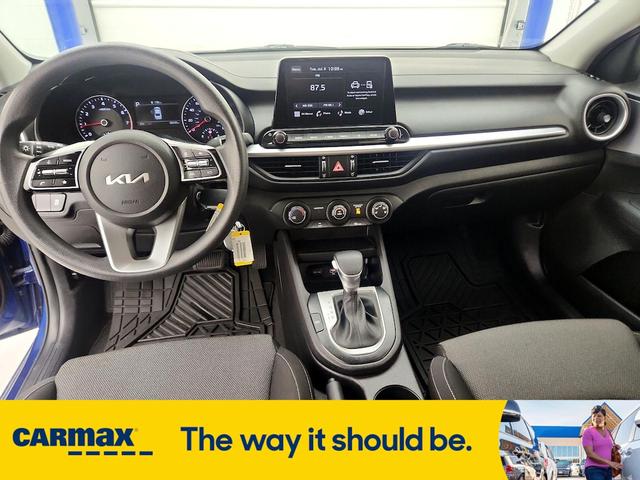 Photo of 2022 Blue Kia Forte