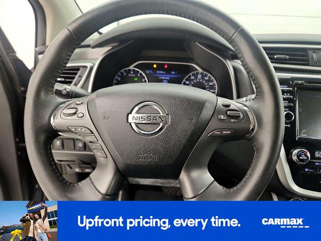 Photo of 2020 Black Nissan Murano