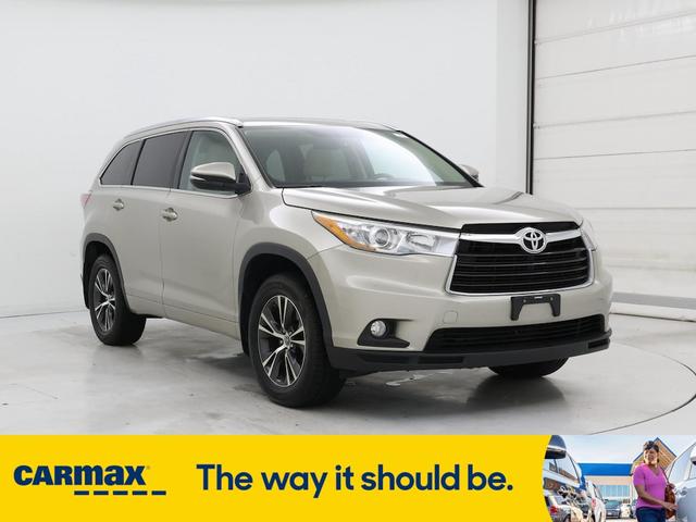 2016 Toyota Highlander
