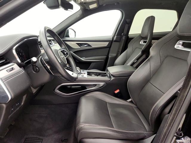 Photo of 2024 Black Jaguar F-PACE